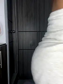 Snapshot of Mia_sweet80 chatting on 20, 9, 2025 Mia sweet80 online show from 20, 9, 2025