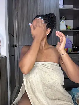 Snapshot of Mia_sweet80 chatting on 23, 10, 2025 Mia sweet80 online show from 23, 10, 2025