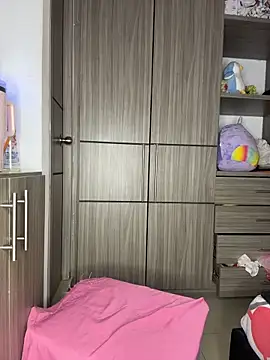 Snapshot of Mia_sweet80 chatting on 19, 11, 2025 Mia sweet80 online show from 19, 11, 2025