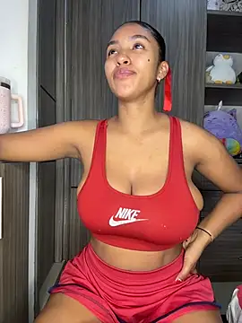 Snapshot of Mia_sweet80 chatting on 21, 11, 2025 Mia sweet80 online show from 21, 11, 2025