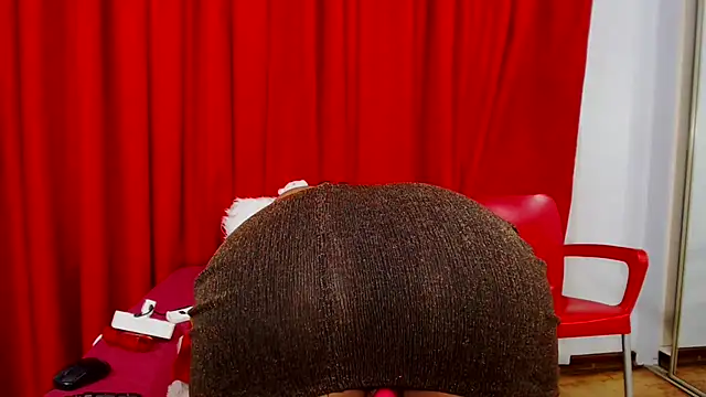 SexyBustyBoobs online show from 13, 11, 2025