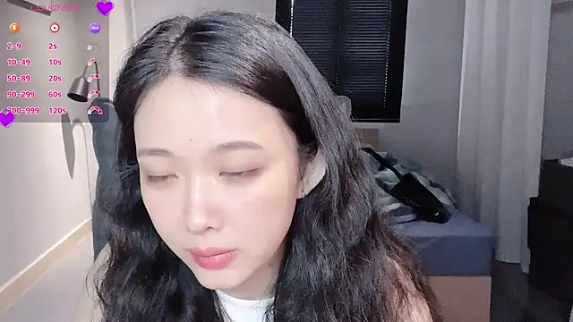 NiNi-baby520 online show from 27, 9, 2025