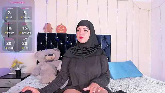 Snapshot of Dana-Alabi chatting on 20, 12, 2025 Dana-Alabi online show from 20, 12, 2025