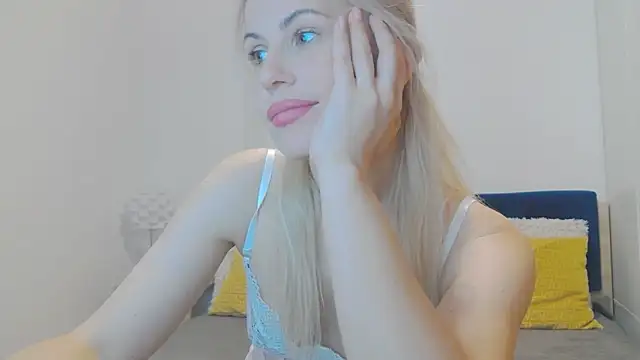 Snapshot of Lika_Soul chatting on 27, 10, 2025 Lika Soul online show from 27, 10, 2025