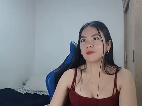 Snapshot of EloiseJun chatting on 30, 9, 2025 EloiseJun online show from 30, 9, 2025