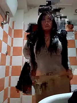 Snapshot of ASSERINAAA chatting on 9, 11, 2025 ASSERINAAA online show from 9, 11, 2025