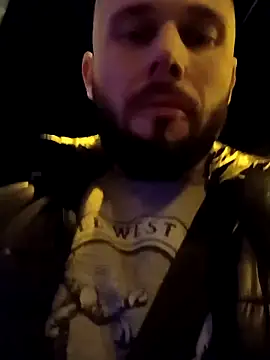 Snapshot of Barber33zk chatting on 12, 11, 2025 Barber33zk online show from 12, 11, 2025