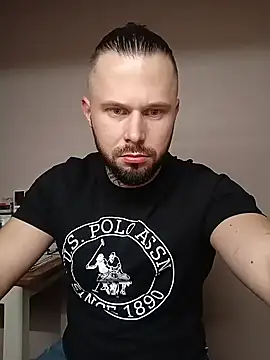 Snapshot of Barber33zk chatting on 2, 12, 2025 Barber33zk online show from 2, 12, 2025