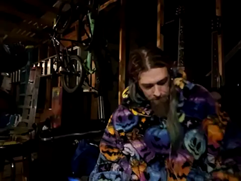 Snapshot of thejuicybacon chatting on 14, 11, 2025 thejuicybacon online show from 14, 11, 2025