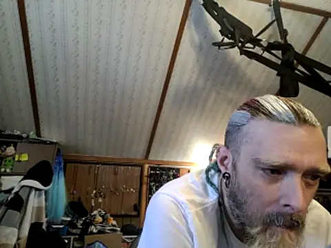 Snapshot of thejuicybacon chatting on 4, 12, 2025 thejuicybacon online show from 4, 12, 2025