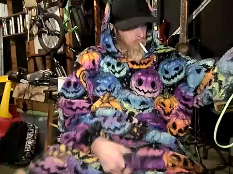 Snapshot of thejuicybacon chatting on 7, 1, 2026 thejuicybacon online show from 7, 1, 2026