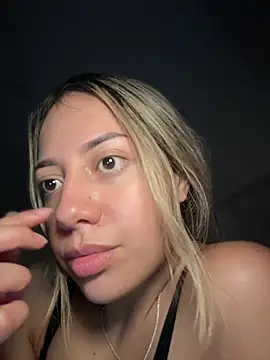 MissCat  online show from 20, 12, 2025