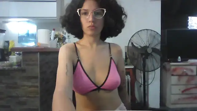 loliporomero online show from 27, 10, 2025