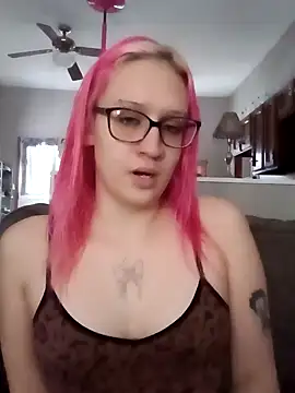 Snapshot of spoiledprincess4 chatting on 2, 12, 2025 spoiledprincess4 online show from 2, 12, 2025