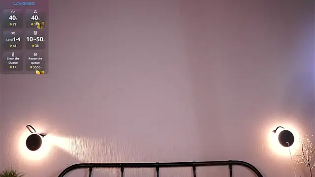 MoiraEger online show from 4, 4, 2026