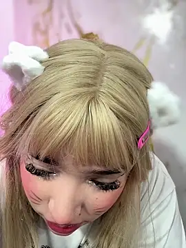 Snapshot of hinata_dolly chatting on 15, 5, 2026 hinata dolly online show from 15, 5, 2026