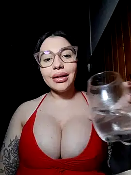 Snapshot of Lucisferxxx chatting on 16, 11, 2025 Lucisferxxx online show from 16, 11, 2025
