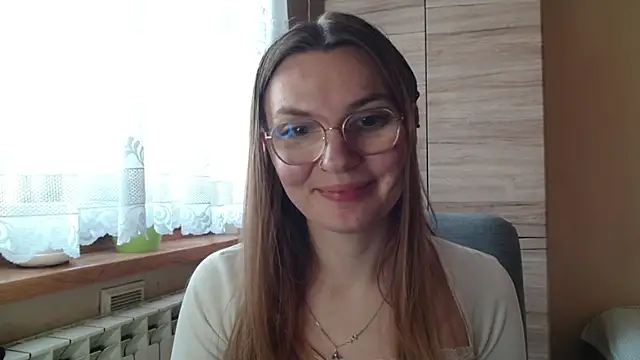 Snapshot of LooveELLYx chatting on 13, 11, 2025 LooveELLYx online show from 13, 11, 2025