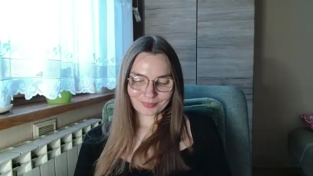 Snapshot of LooveELLYx chatting on 26, 11, 2025 LooveELLYx online show from 26, 11, 2025