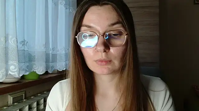 Snapshot of LooveELLYx chatting on 3, 12, 2025 LooveELLYx online show from 3, 12, 2025