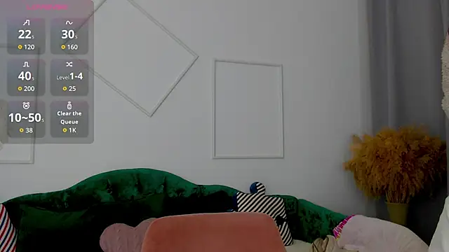 Snapshot of Little_cherryy__ chatting on 27, 9, 2025 Little cherryy online show from 27, 9, 2025