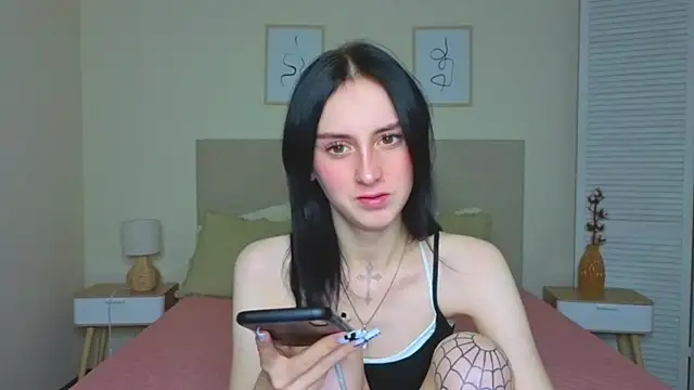 Snapshot of Little_moly999 chatting on 25, 9, 2025 Little moly999 online show from 25, 9, 2025