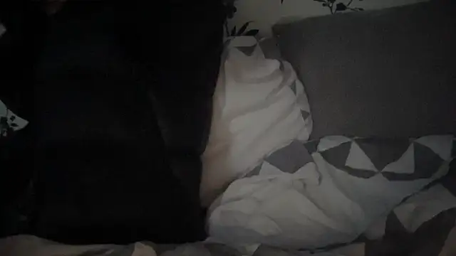 Big8inchUncutCock online show from 11, 5, 2026