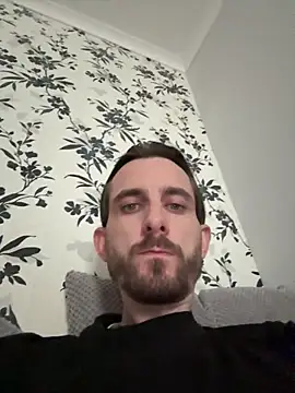 Snapshot of Big8inchUncutCock chatting on 17, 6, 2026 Big8inchUncutCock online show from 17, 6, 2026