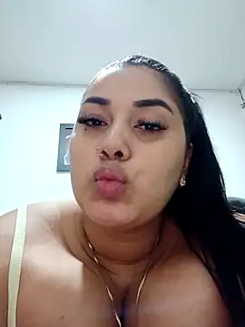 MilaaRooy online show from 11, 9, 2025