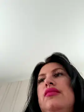 Snapshot of Desire-XOXOX chatting on 14, 9, 2025 Desire-XOXOX online show from 14, 9, 2025