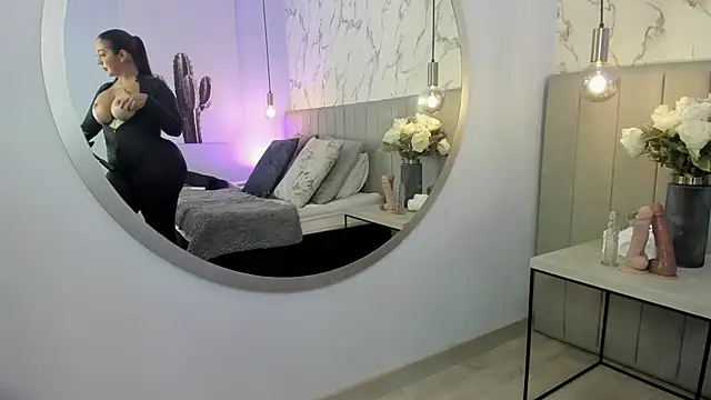 Karlla Brown online show from 1, 6, 2026