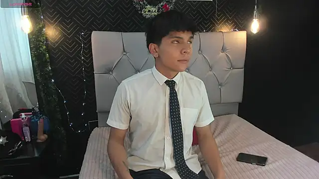 Thiago Kozak online show from 25, 11, 2025