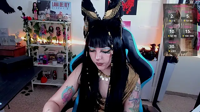 Snapshot of Makii_33 chatting on 15, 10, 2025 Makii 33 online show from 15, 10, 2025