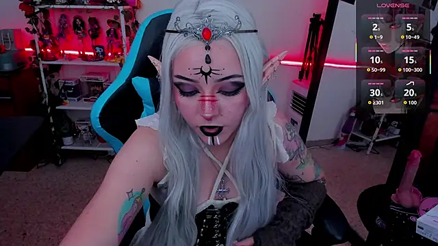 Makii 33 online show from 19, 11, 2025