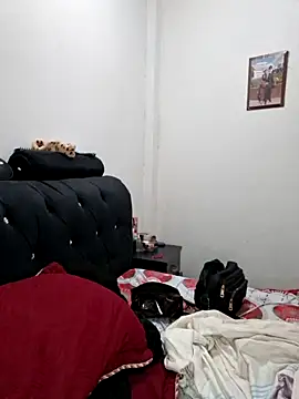 Snapshot of Hanna_Kieran chatting on 21, 10, 2025 Hanna Kieran online show from 21, 10, 2025