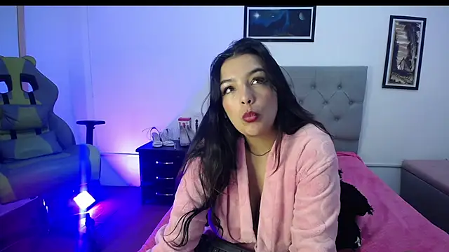 Snapshot of Esmeraldaa- chatting on 29, 9, 2025 Esmeraldaa- online show from 29, 9, 2025