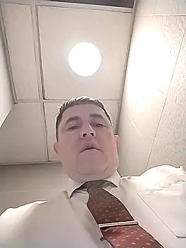 BigCristh79 online show from 2, 4, 2026