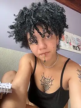 CamillyBlum online show from 20, 11, 2025