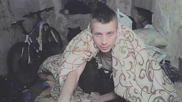 Snapshot of makarov1993 chatting on 22, 9, 2025 makarov1993 online show from 22, 9, 2025