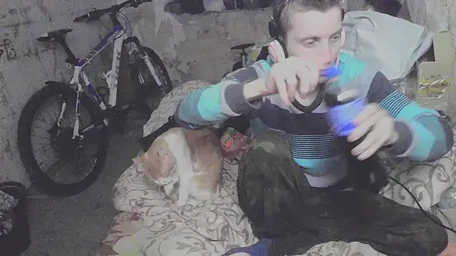 Snapshot of makarov1993 chatting on 7, 10, 2025 makarov1993 online show from 7, 10, 2025