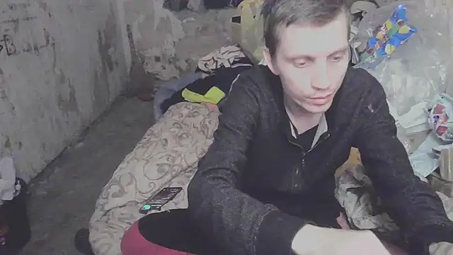 Snapshot of makarov1993 chatting on 11, 11, 2025 makarov1993 online show from 11, 11, 2025