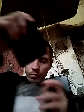 Snapshot of makarov1993 chatting on 12, 11, 2025 makarov1993 online show from 12, 11, 2025