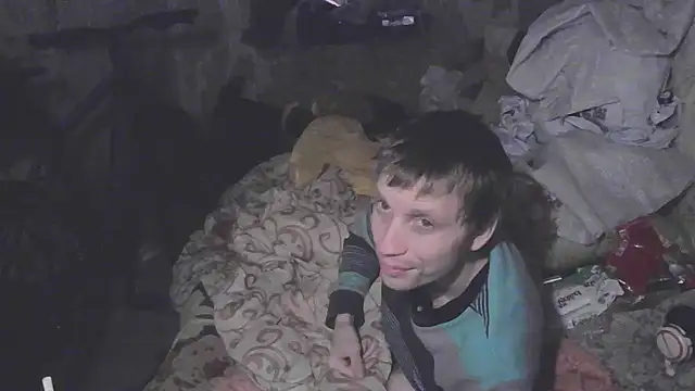 Snapshot of makarov1993 chatting on 3, 12, 2025 makarov1993 online show from 3, 12, 2025