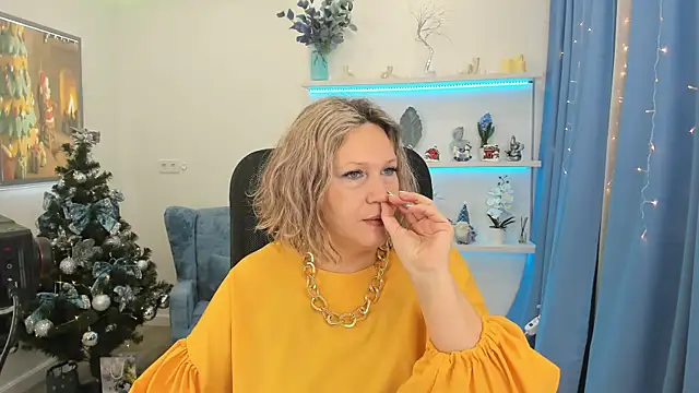 NinaStarle online show from 17, 12, 2025