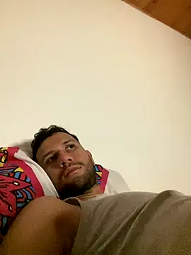 Snapshot of Michaell_Spinelly chatting on 12, 9, 2025 Michaell Spinelly online show from 12, 9, 2025