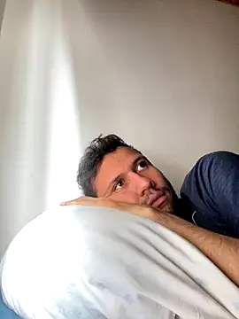 Snapshot of Michaell_Spinelly chatting on 23, 9, 2025 Michaell Spinelly online show from 23, 9, 2025