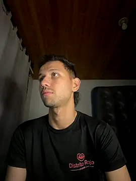 Snapshot of Michaell_Spinelly chatting on 18, 10, 2025 Michaell Spinelly online show from 18, 10, 2025