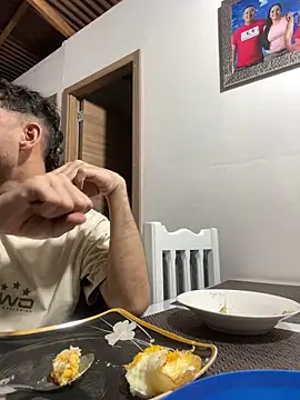 Snapshot of Michaell_Spinelly chatting on 13, 11, 2025 Michaell Spinelly online show from 13, 11, 2025