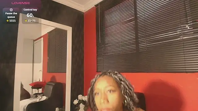Snapshot of NathalyLeen chatting on 16, 6, 2026 NathalyLeen online show from 16, 6, 2026