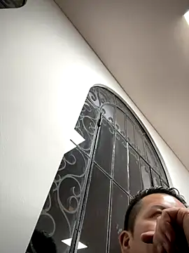 Manu0586 online show from 5, 10, 2025